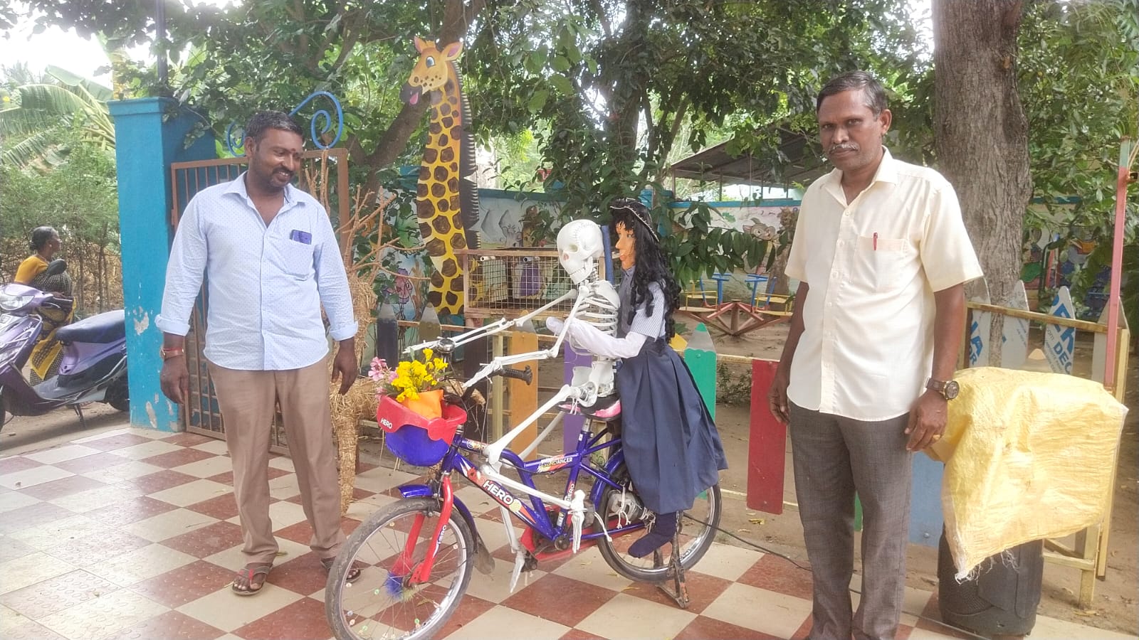 கண்ணாப்பூர் அரசு தொடக்கப் பள்ளியில் அறிவியல் கண்காட்சி